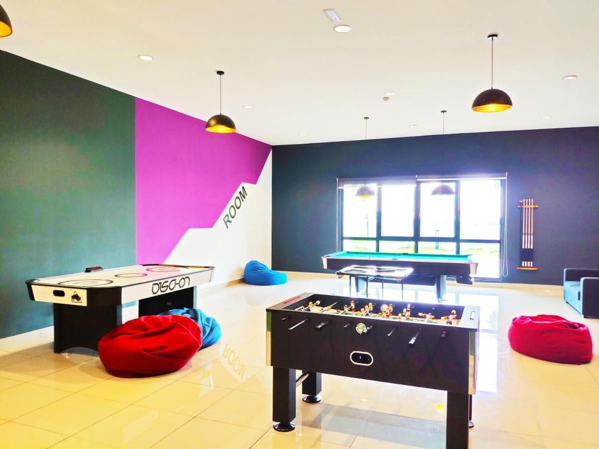 Netflix# Conezion Ioi Resort City By Salaam Suites Putrajaya Dış mekan fotoğraf
