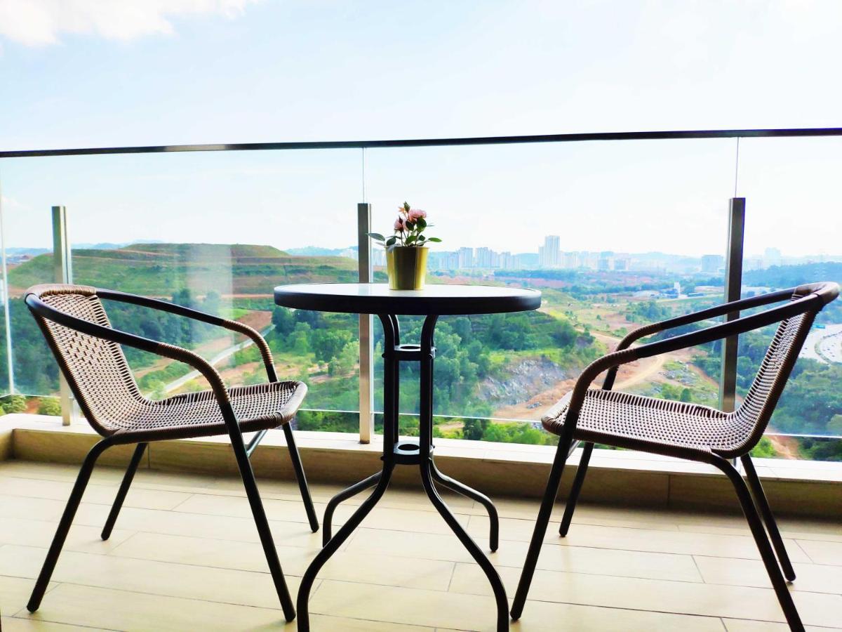 Netflix# Conezion Ioi Resort City By Salaam Suites Putrajaya Dış mekan fotoğraf