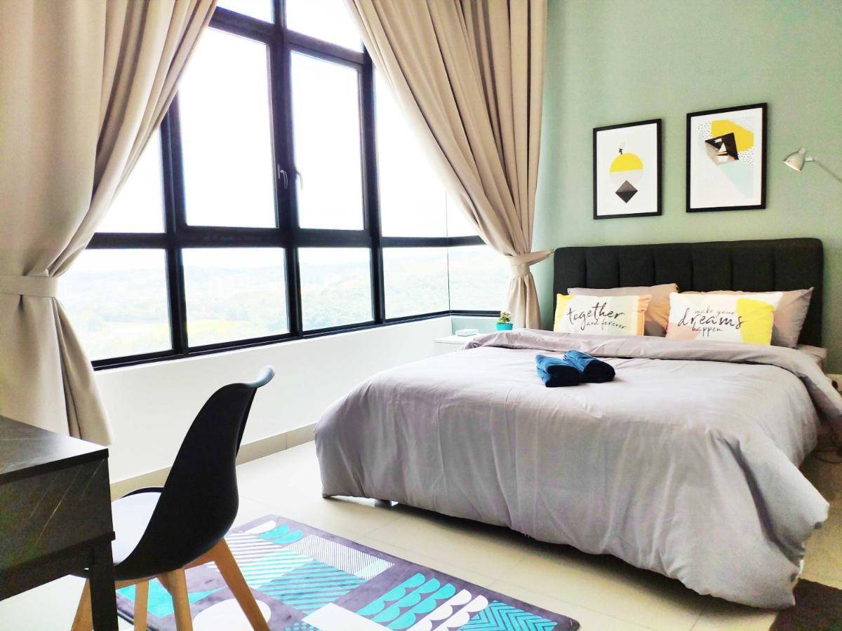 Netflix# Conezion Ioi Resort City By Salaam Suites Putrajaya Dış mekan fotoğraf