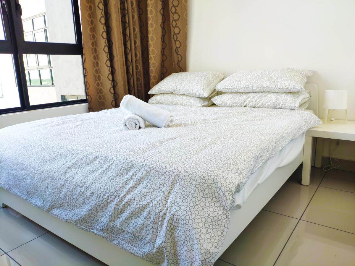 Netflix# Conezion Ioi Resort City By Salaam Suites Putrajaya Dış mekan fotoğraf