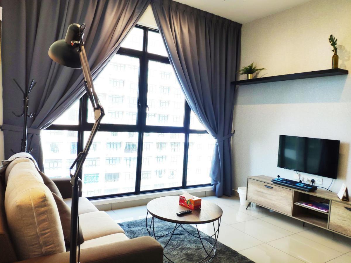 Netflix# Conezion Ioi Resort City By Salaam Suites Putrajaya Dış mekan fotoğraf